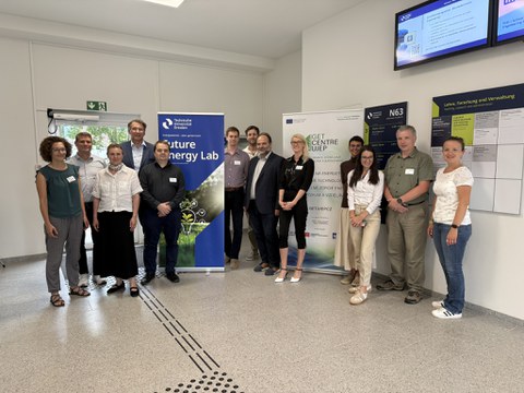 Gruppenfoto der tschechischen Delegation mit den Vertretern der TUD.