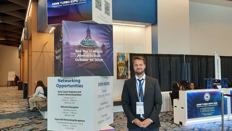 Luis Wunder im Foyer der ASME Turbo Expo in Memphis.