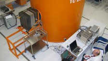 Experimente am AKR-2