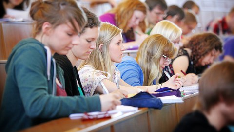 Studenten im Hörsaal