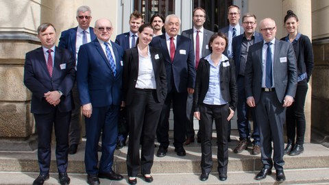 Rektoren und Prorektoren der Breslauer Universitäten zu Gast am ILK. Von links nach rechts: Prof. Dr. Czesław Zając (Wirtschaftliche Universität Breslau), Prof. Dr. Jarosław Bosy (Naturwissenschaftliche Universität Breslau), Prof. Dr. Jan Burdukiewicz (Un