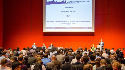 Impressionen vom 20. Internationalen Dresdner Leichtbausymposium.