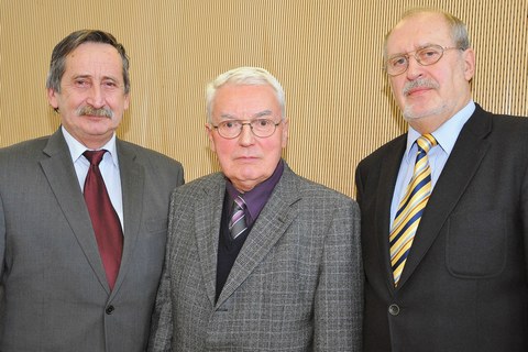 Die Professoren Volker Ulbricht, Peter Offermann und Werner Hufenbach (v.l.n.r.)