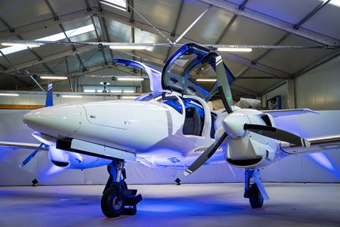 Das Forschungsflugzeug der TU Dresden - Diamond DA62MPP