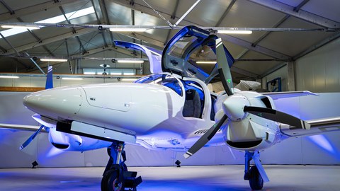Das Forschungsflugzeug der TU Dresden - Diamond DA62MPP