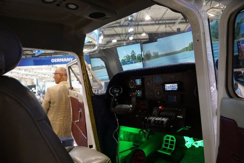 Technologieplattform Flugsimulator