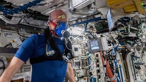 MetabolicSpace: Astronaut Alexander Gerst trainiert für die TU-Dresden