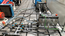 Intermediate wheel torque test rig