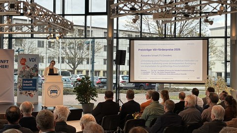 Blick über das Publikum während des Vortrags von Alexandra Schaaf