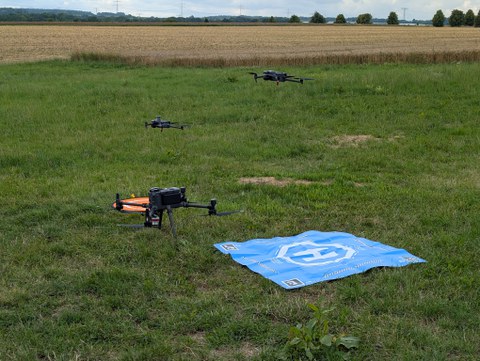 UAVs in einem Schwarmverbund zur effizienten Erledigung von Bonituraufgaben