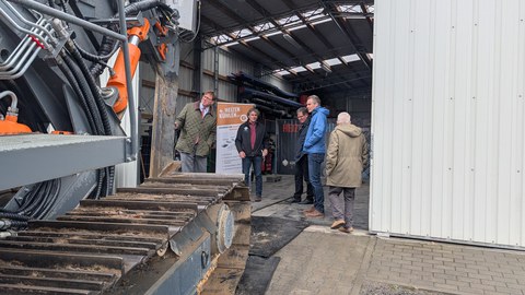Minister visits the institute
