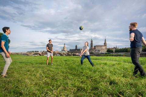 Fit an der Elbe