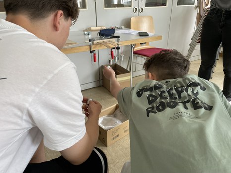 Schüler beim Workshop