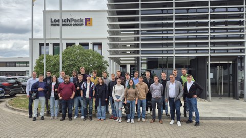 Gruppenfoto bei Loesch