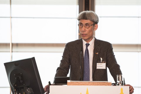 Prof. Han-Yong Jeon, Korean Fiber Society, Seoul/KR, © Lohse