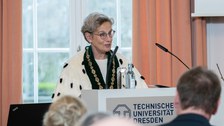 Vergabe der Ehrendoktorwürde an Professor Kiekens