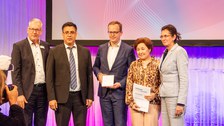 Impressionen von der Übergabe des Innovationsawards auf der Techtextil 2022