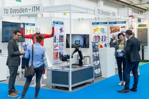 Impressionen vom Messestand auf der Texprocess 2022