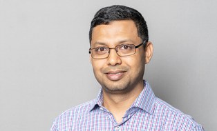 Dr. M. Hossain