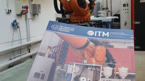 Jahresbericht des ITM vor Roboteranlange