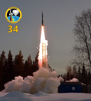 Start der REXUS-34-Höhenforschungsrakete am Raketenstartplatz Esrange in Nordschweden.