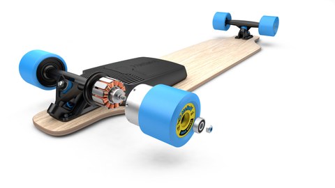 Der weltweit erste Antrieb für Skateboard wird auf der Unterseite angebracht.