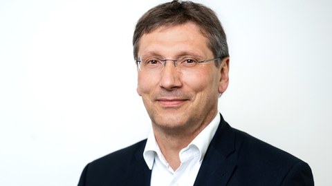 Porträtfoto von Professor Michael Beckmann