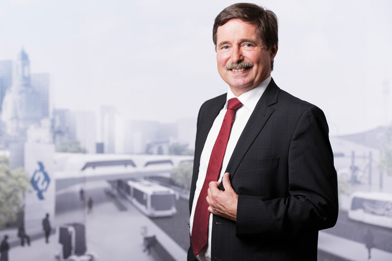 Vakanz Sen. Prof. Dr.-Ing. habil. Uwe Füssel
