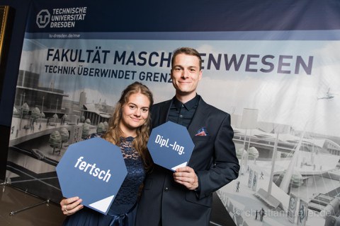 Das Foto wurde zum Tag der Fakultät Maschinenwesen 2019, am 29. Juni im Boulevardtheater Dresden aufgenommen.