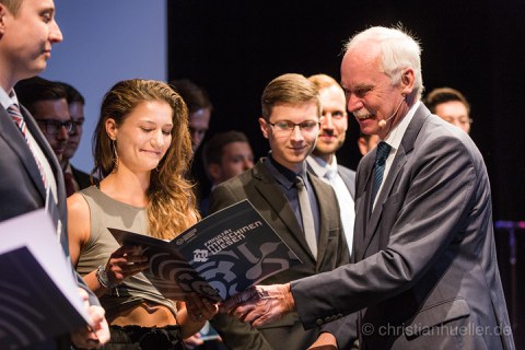 Das Foto wurde zum Tag der Fakultät Maschinenwesen 2019, am 29. Juni im Boulevardtheater Dresden aufgenommen.