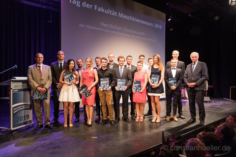 Das Foto wurde zum Tag der Fakultät Maschinenwesen 2019, am 29. Juni im Boulevardtheater Dresden aufgenommen.