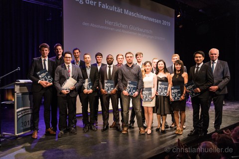 Das Foto wurde zum Tag der Fakultät Maschinenwesen 2019, am 29. Juni im Boulevardtheater Dresden aufgenommen.