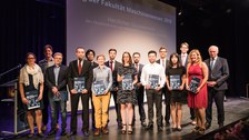 Das Foto wurde zum Tag der Fakultät Maschinenwesen 2019, am 29. Juni im Boulevardtheater Dresden aufgenommen.