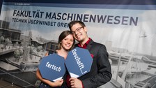 Das Foto wurde zum Tag der Fakultät Maschinenwesen 2019, am 29. Juni im Boulevardtheater Dresden aufgenommen.