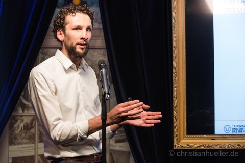 Das Foto wurde zum Tag der Fakultät Maschinenwesen 2019, am 29. Juni im Boulevardtheater Dresden aufgenommen.