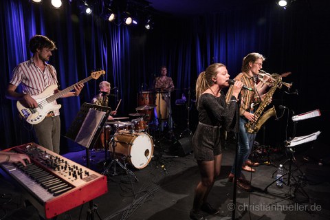 Das Foto wurde zum Tag der Fakultät Maschinenwesen 2019, am 29. Juni im Boulevardtheater Dresden aufgenommen.