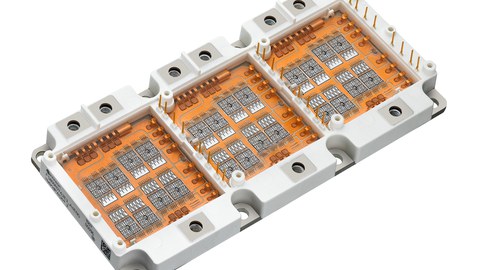 Auf der 3D-Abbildung sieht man ein geöffnetes Elektronikmodul von Infineon HybridPACK2. 