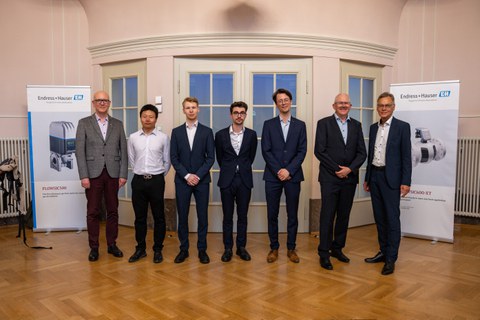 v.l.n.r: Prof. Dr. N. Modler, B. Yang, M. Mittmann, Dr. Bilsing, Dr. Oster, Prof. Dr. J. Czarske, Wolfgang Bay 