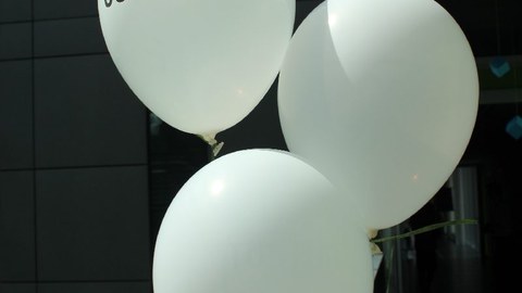 Luftballons mit Output.DD