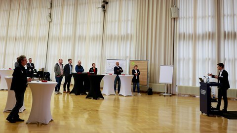 Impressionen vom Netzwerkstudio für die Energieforschung