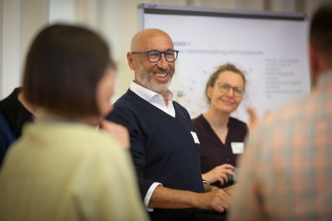 Impressionen vom Netzwerkstudio für die Energieforschung