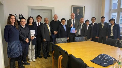 Gruppenfoto einer hochrangigen Delegation der der National Taiwan University of Science and Technology 