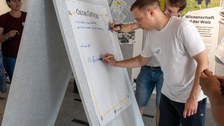 Workshop zum Thema "Globales Lernen, (Post)Kolonialismus und Global Citizenship" mit Maria Nelz und Peter Che Nfon (aha - anders handeln e.V.)