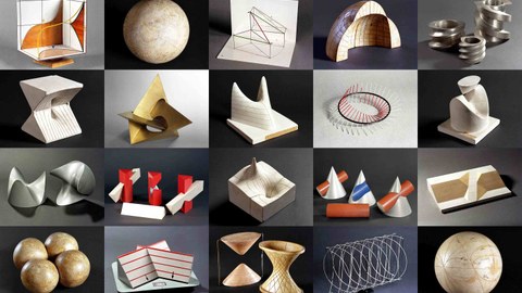 Objekte aus der Sammlung Mathematische Modelle, Foto: Lutz Liebert