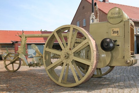 Stock Motorpflug (TU Dresden, Sammlung Landtechnik)