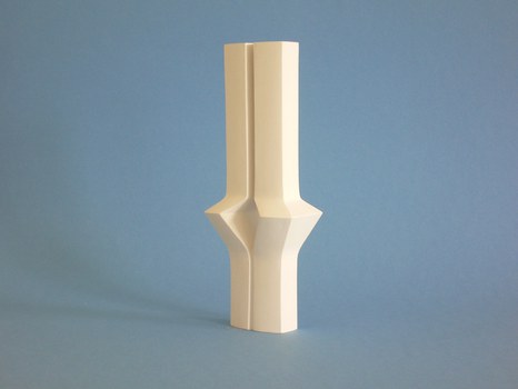 Freiformplastik von Michael Röhner, 2006 (TU Dresden, Sammlung Technisches Design)