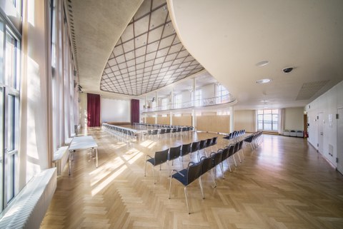 Der Dülfer-Saal der TU Dresden