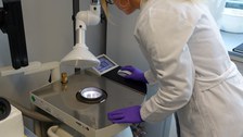 Automated freeze substitution unit (Leica EM AFS2)