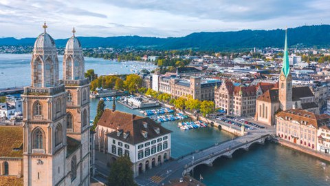 Skyline Zürich.jpg