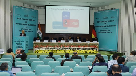 Dr. Eveline Prochaska